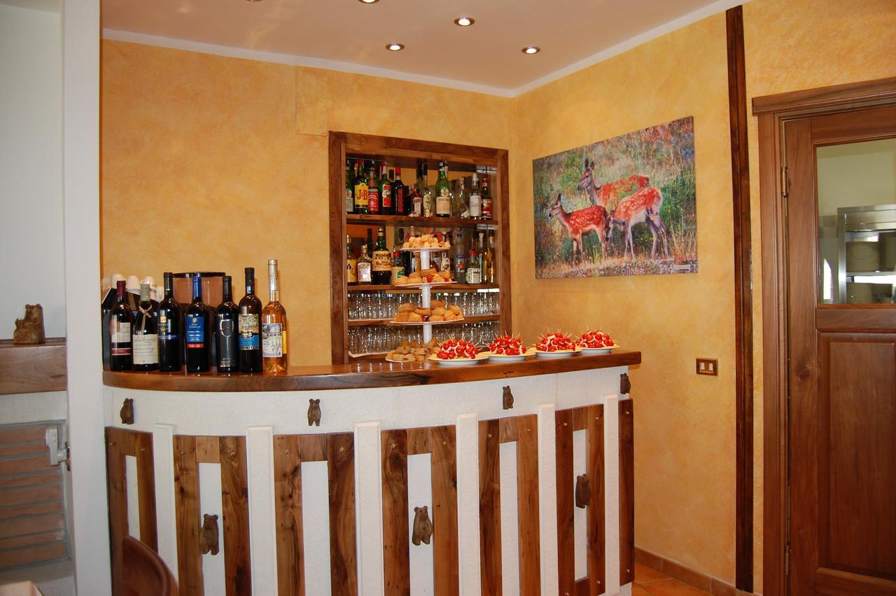 B&B La Tana Dell'Orso Villalago Exterior photo
